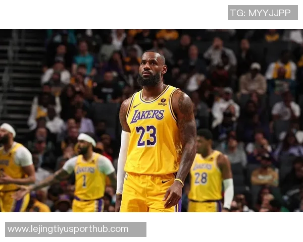 铁林分析湖人表现与老詹退役决定的关系或将影响他未来选择