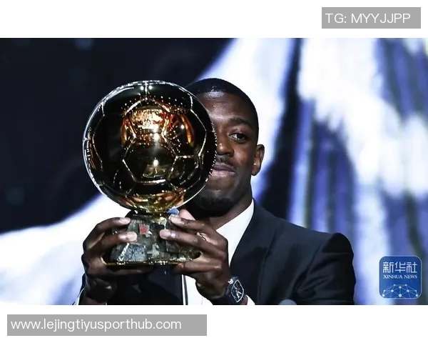 登贝莱荣归故里携金球奖与家乡人民共享荣耀时刻